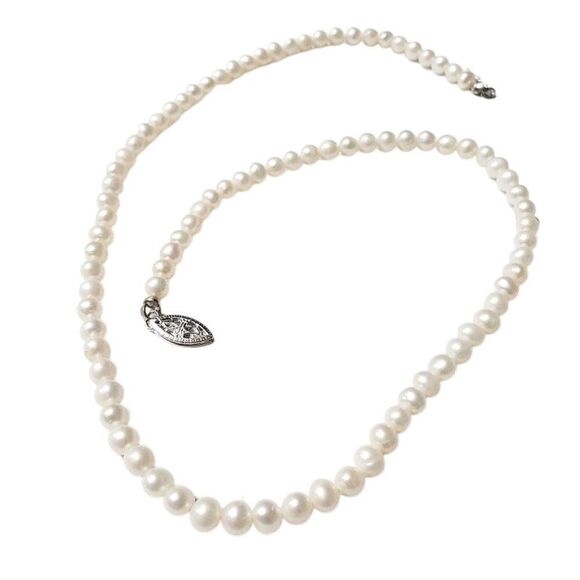 NEW! Fresh Water White Pearl 16" Necklace - Picture 8 of 9